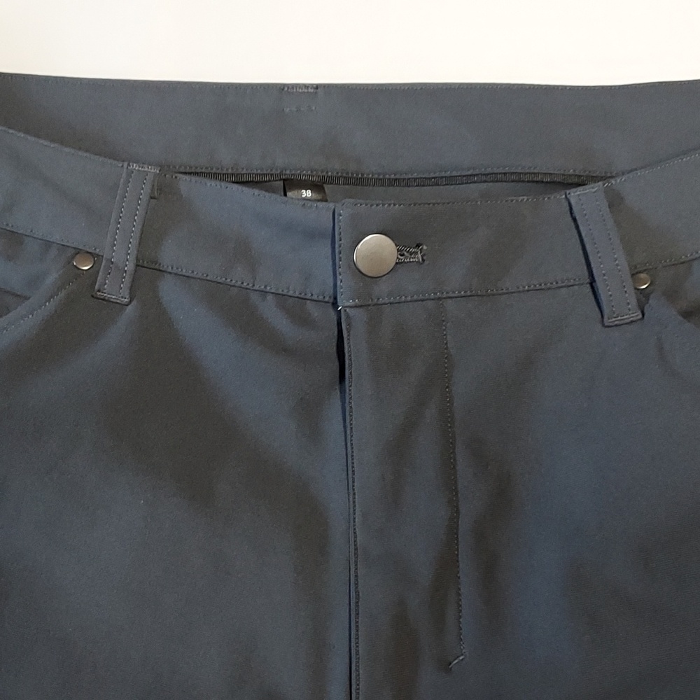 Lululemon Commission Pants